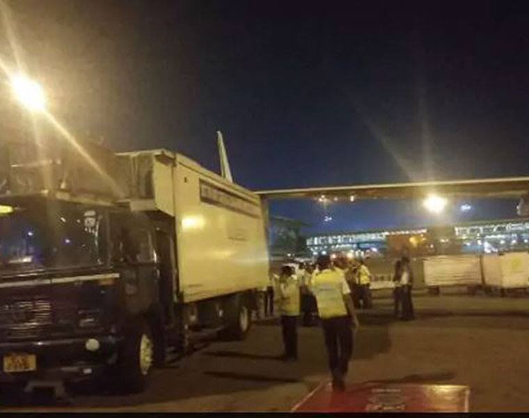 Jet Airways Accident in  Indira Gandhi International Airport