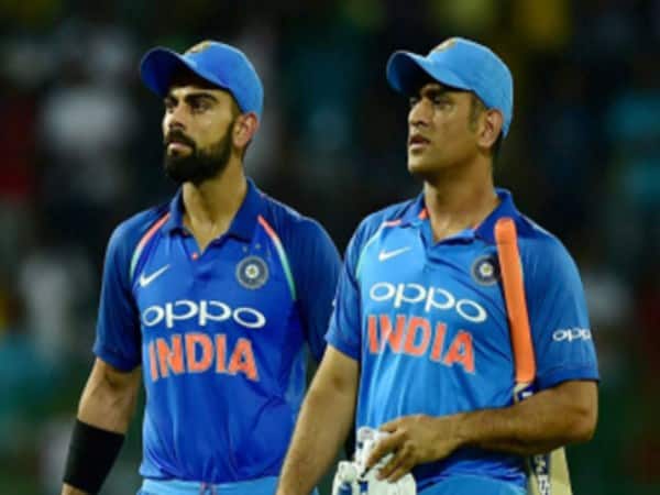 kohli cortraticts with ganguly opinion about dhoni batting order in odi