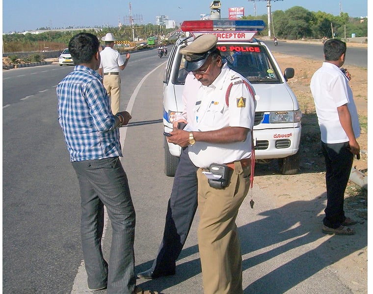 New app has been introduced to complaint about traffic violations