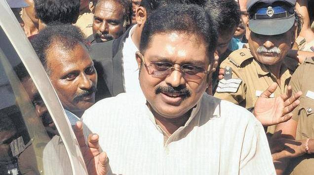 dmk planning-to-release-evidence-against-dinakaran