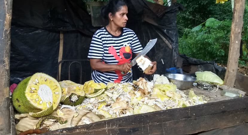 Yasmin NK on Srilankan sea food