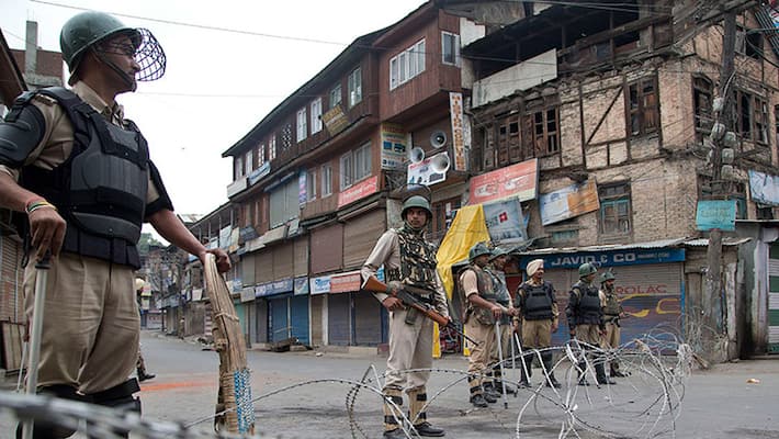 4 Militants, 2 Army Jawans Killed In Encounter In Kashmir