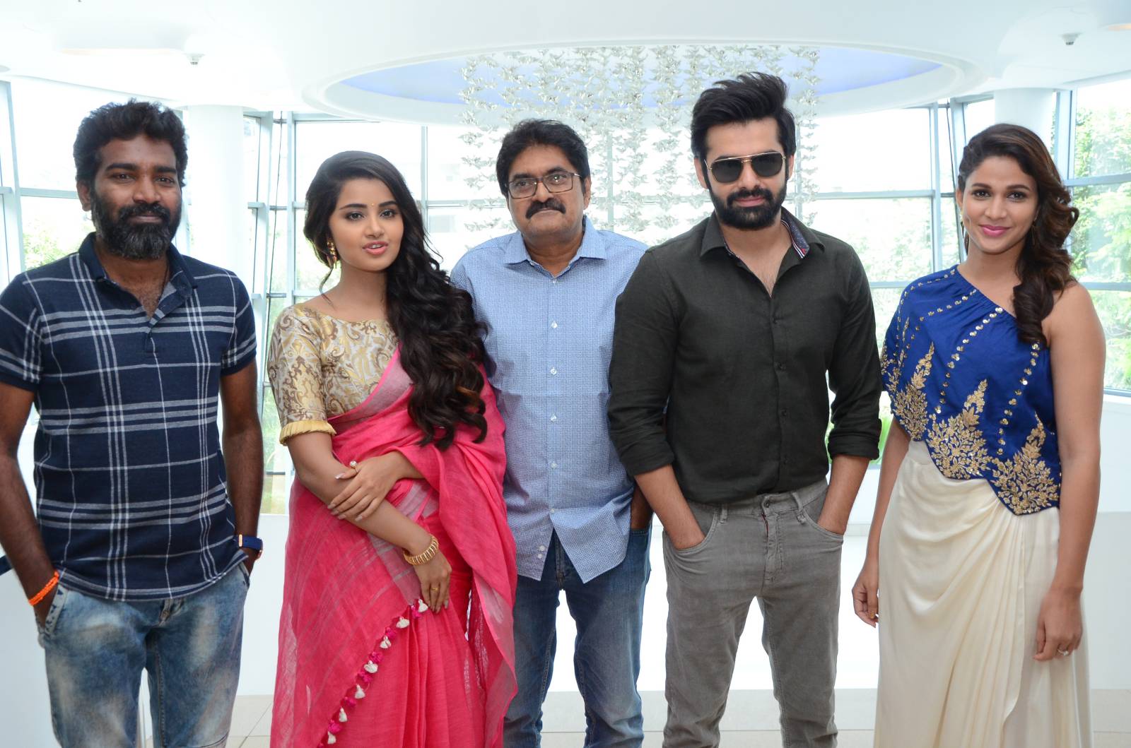 ఉన్నది ఒకటే జిందగీ మూవీ థాంక్స్ మీట్ ఫోటో గ్యాలరీ