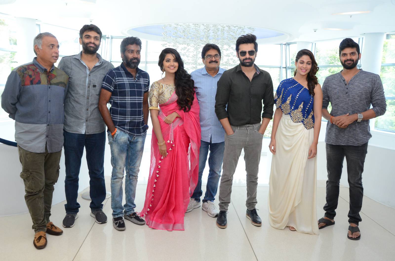 ఉన్నది ఒకటే జిందగీ మూవీ థాంక్స్ మీట్ ఫోటో గ్యాలరీ