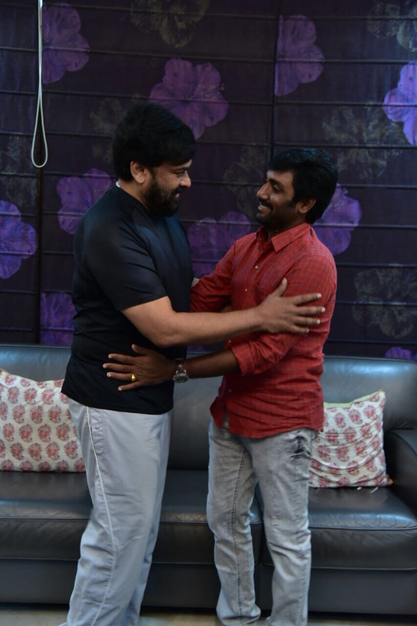 ఫ్యాన్ పై మెగా అభిమానం (గ్యాలరీ)