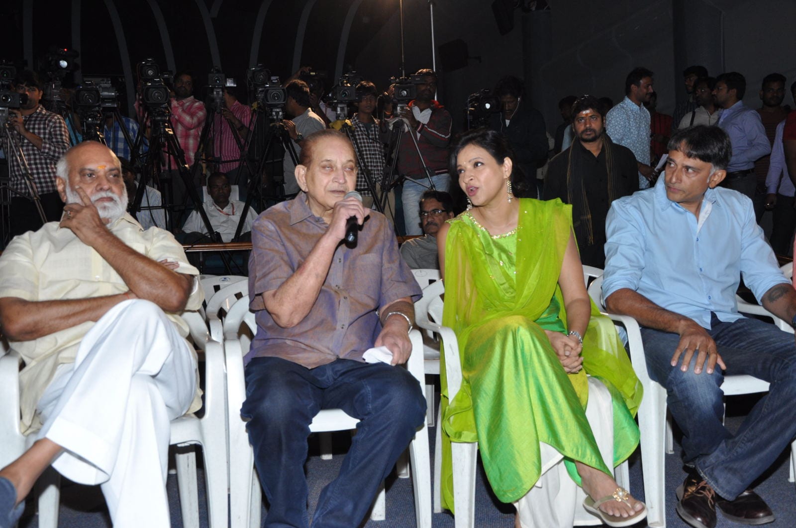 మనసుకు నచ్చింది మూవీ టీజర్ లాంచ్ గ్యాలరీ