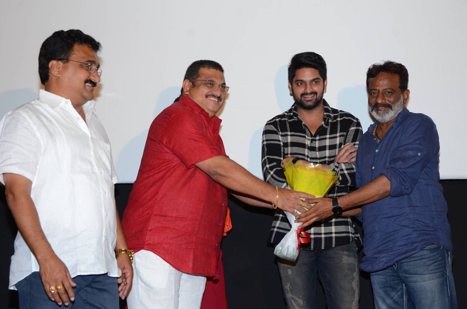 ఛలో మూవీ టీజర్ లాంచ్ ఈవెంట్ గ్యాలరీ