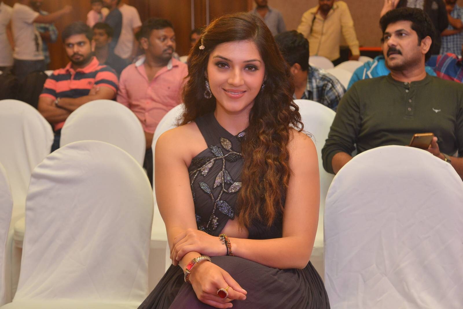 Mehrene Kaur photo gallery