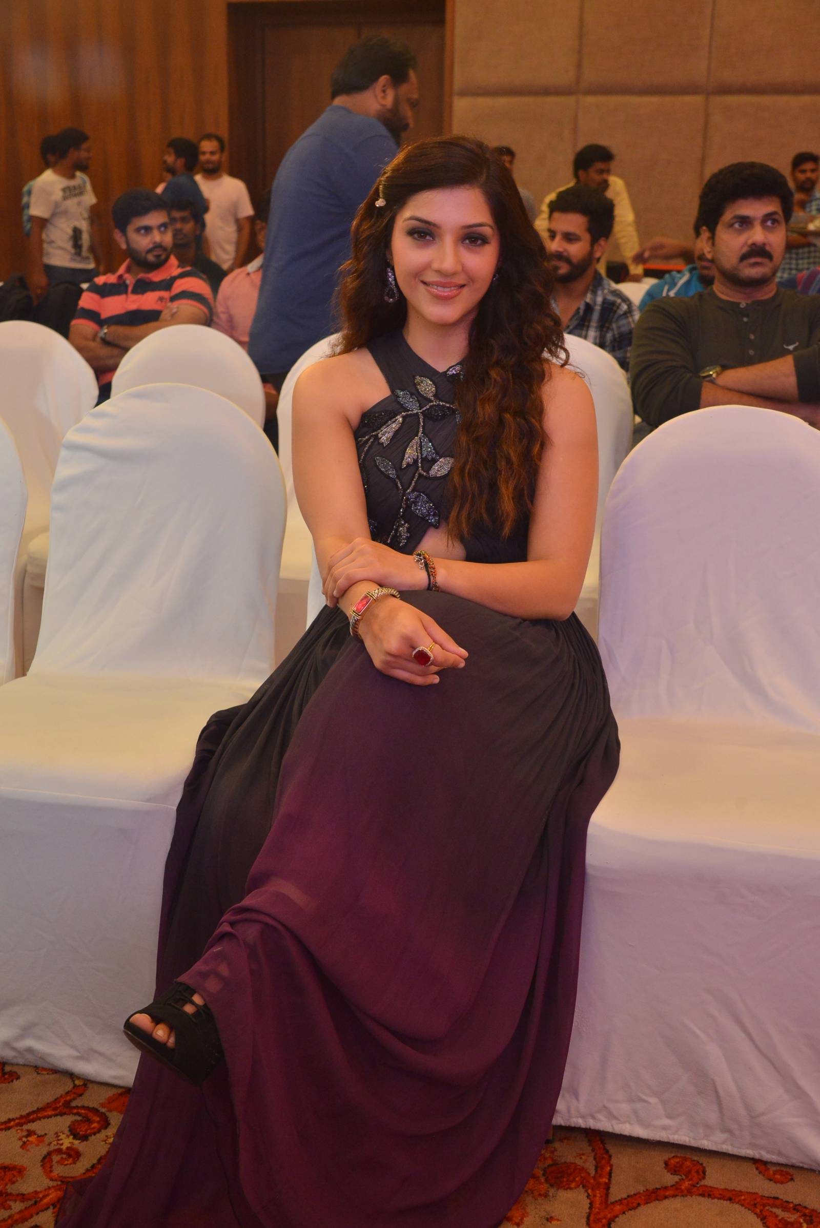 Mehrene Kaur photo gallery
