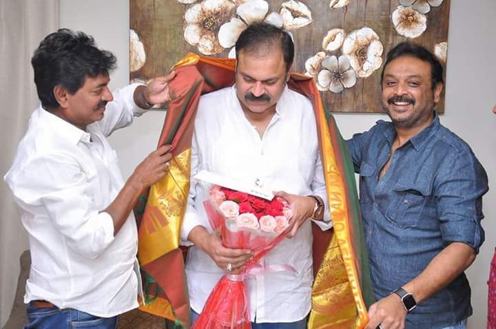 నాగబాబు పుట్టిన రోజు సెలెబ్రేషన్స్ ఫోటోస్
