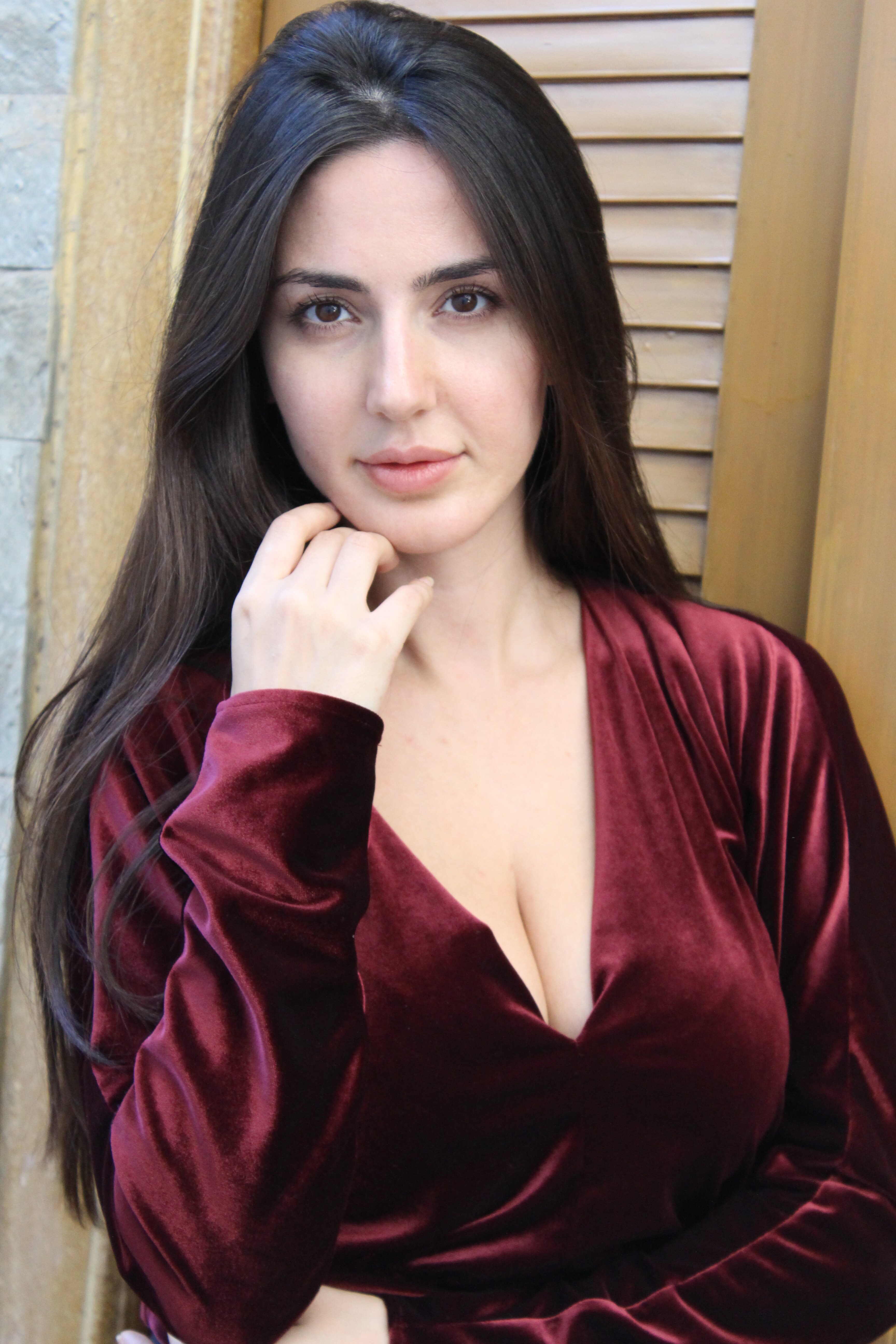 farrah actress busy telugu