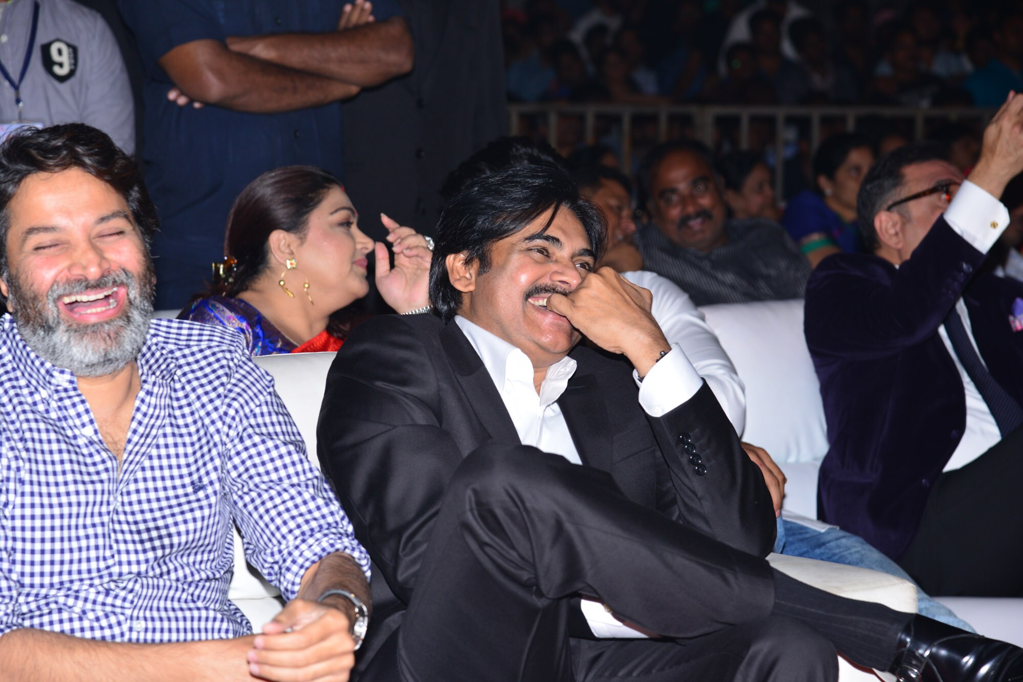 అజ్ఞాతవాసి మూవీ ఆడియో లాంచ్ ఈవెంట్ గ్యాలరీ