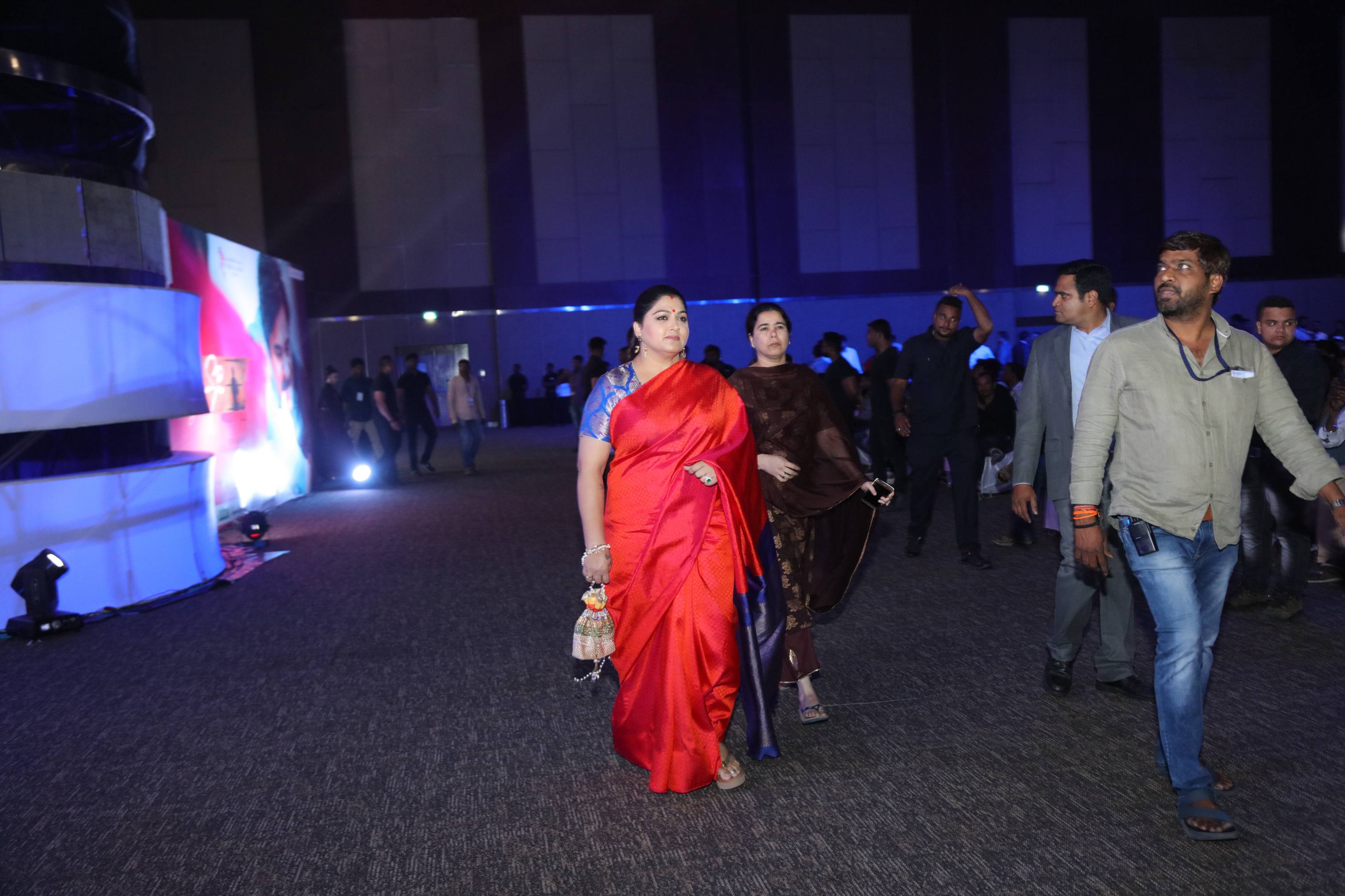 అజ్ఞాతవాసి మూవీ ఆడియో లాంచ్ ఈవెంట్ గ్యాలరీ