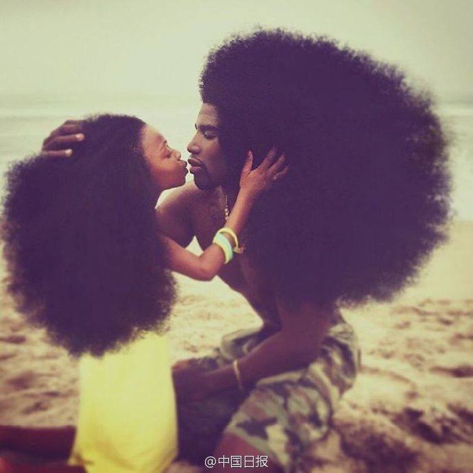 Frizzy father daughter duo turns into Internet hit
