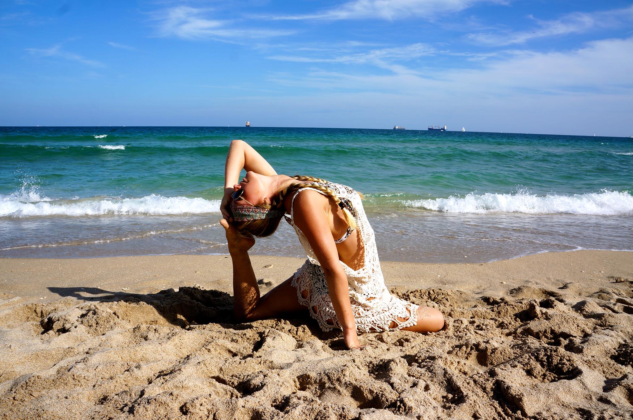 Glamour Yoga
