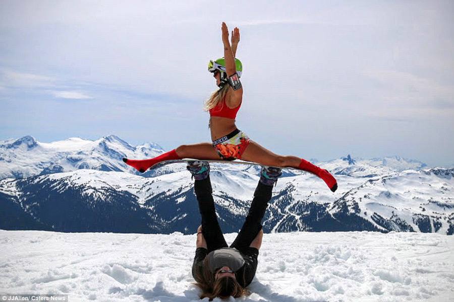 Glamour Yoga