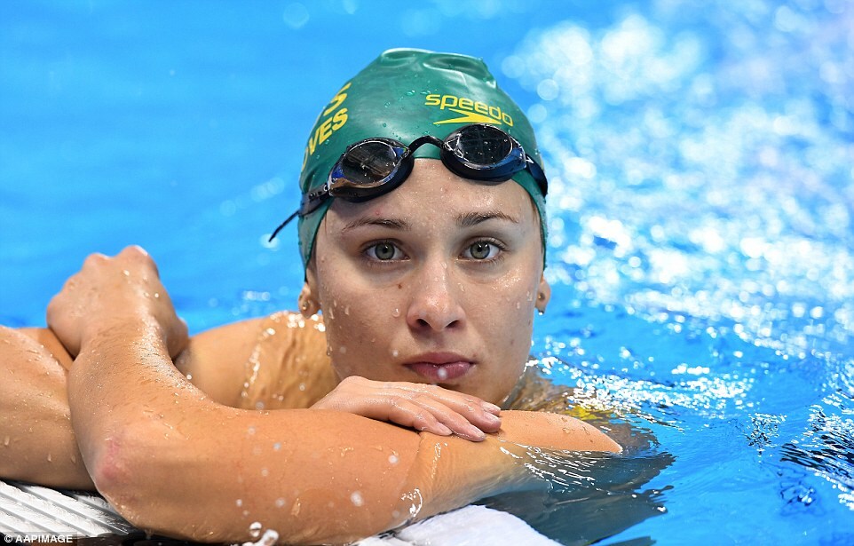 Incredible photos show off Olympic swimmers
