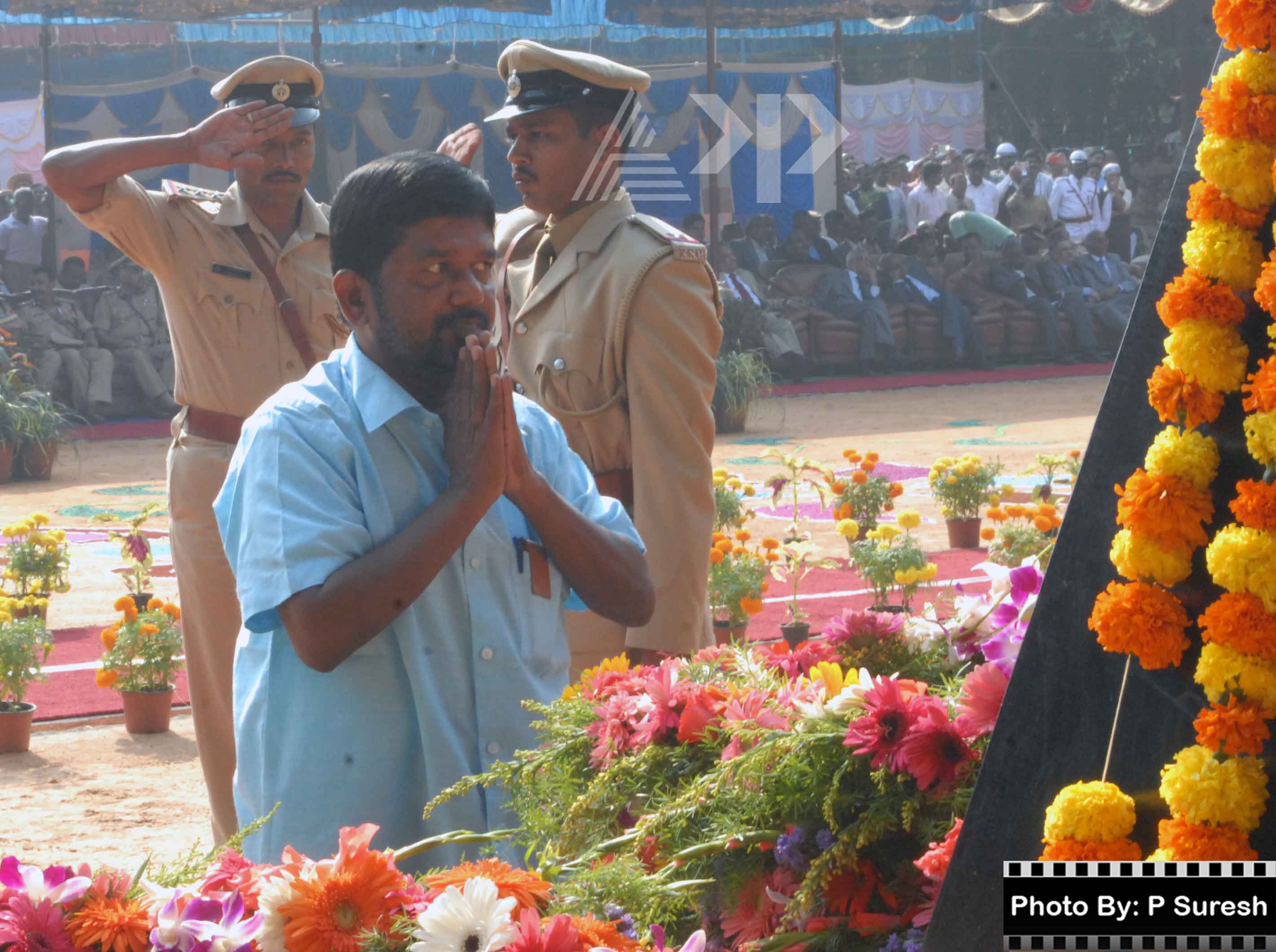 ಪೊಲೀಸ್ ಸಂಸ್ಮರಣ ದಿನಾಚರಣೆ ಅಂಗವಾಗಿ ಹುತಾತ್ಮ ಪೊಲೀಸರಿಗೆ ಗೌರವಾರ್ಪಣೆ