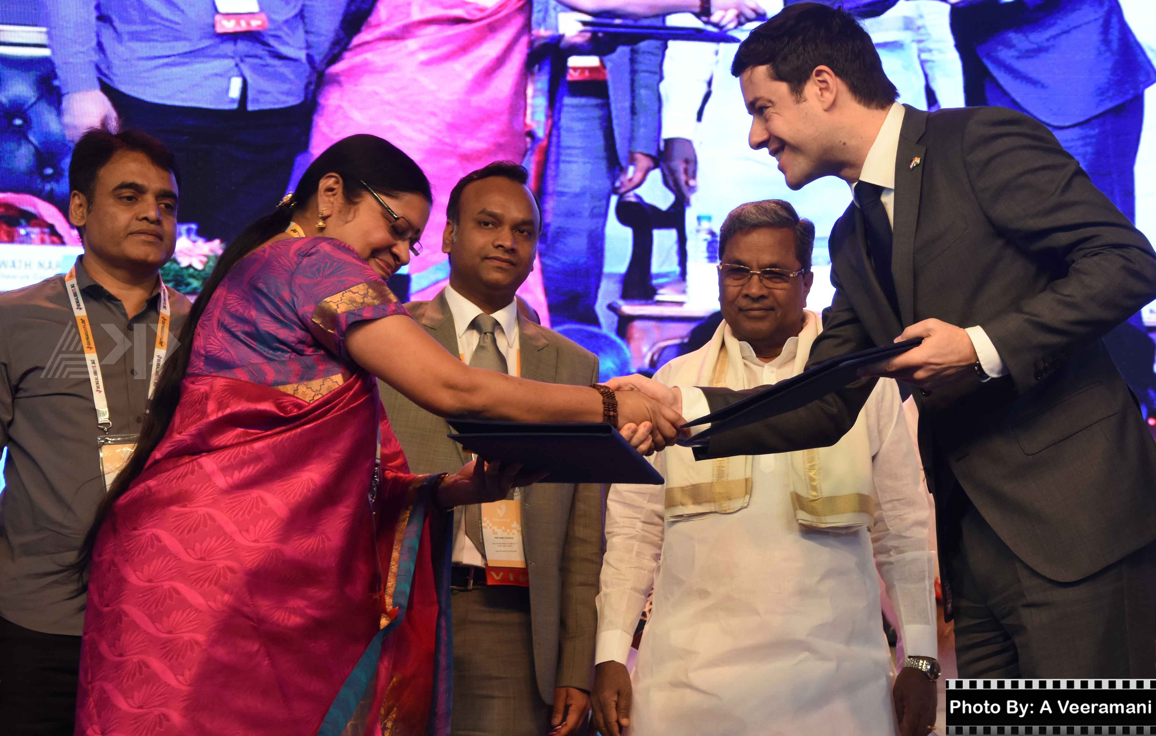ಬಿಜ್ ಸಮ್ಮೇಳನದ ವಸ್ತುಪ್ರದರ್ಶನದಲ್ಲಿ ಆವಿಷ್ಕಾರದ ಆಕರ್ಷಣೆ