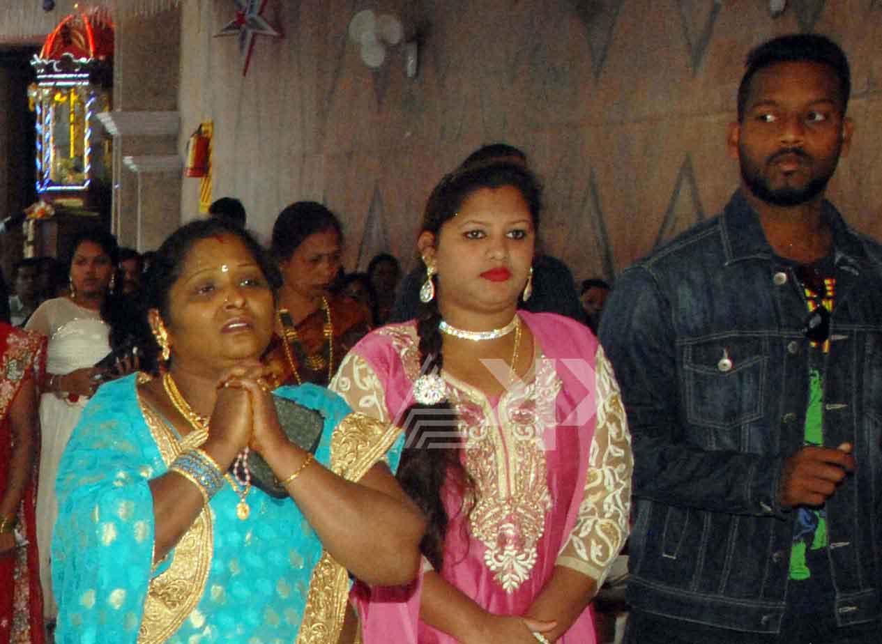 ರಾಜಧಾನಿ ಬೆಂಗಳೂರಿನಲ್ಲಿ ಸಡಗರದ ಕ್ರಿಸ್'ಮಸ್ ಆಚರಣೆ