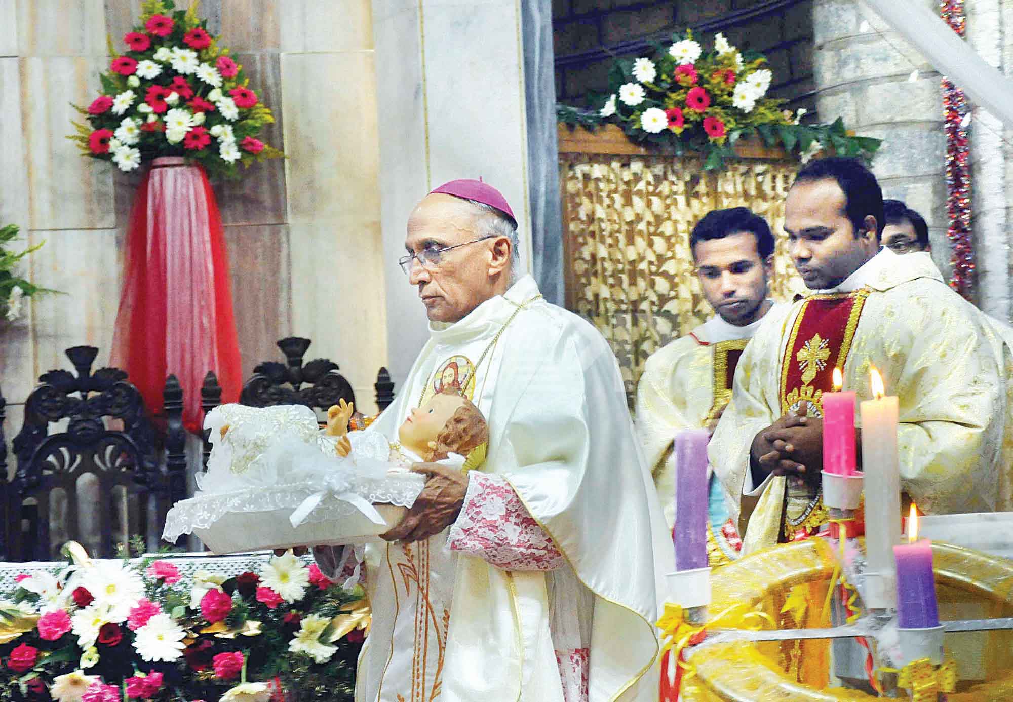 ರಾಜಧಾನಿ ಬೆಂಗಳೂರಿನಲ್ಲಿ ಸಡಗರದ ಕ್ರಿಸ್'ಮಸ್ ಆಚರಣೆ