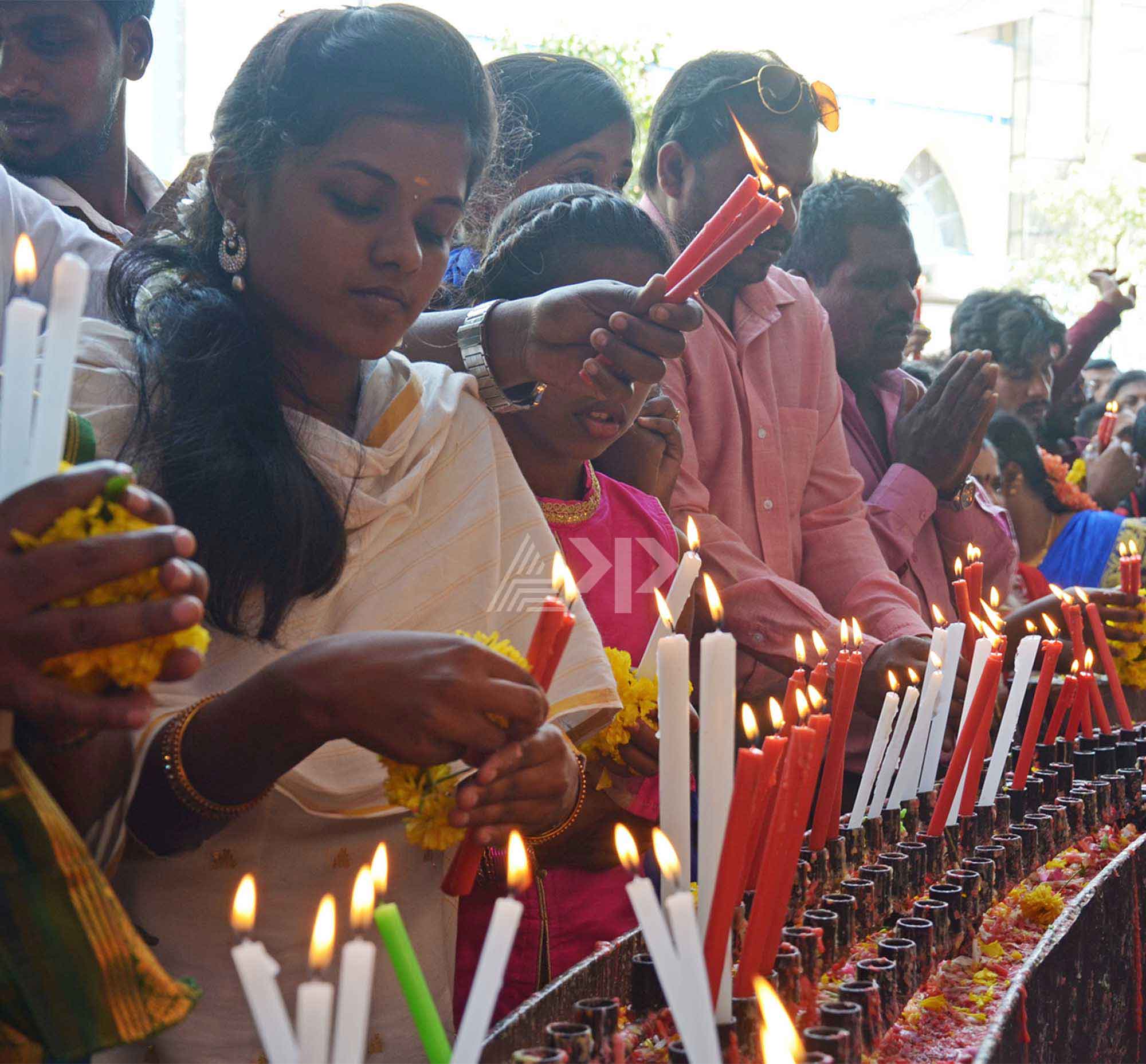 ರಾಜಧಾನಿ ಬೆಂಗಳೂರಿನಲ್ಲಿ ಸಡಗರದ ಕ್ರಿಸ್'ಮಸ್ ಆಚರಣೆ