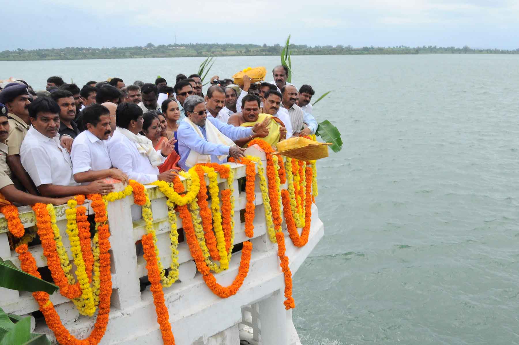 Mysuru Dasara Inaugurated By Nisar Ahmed