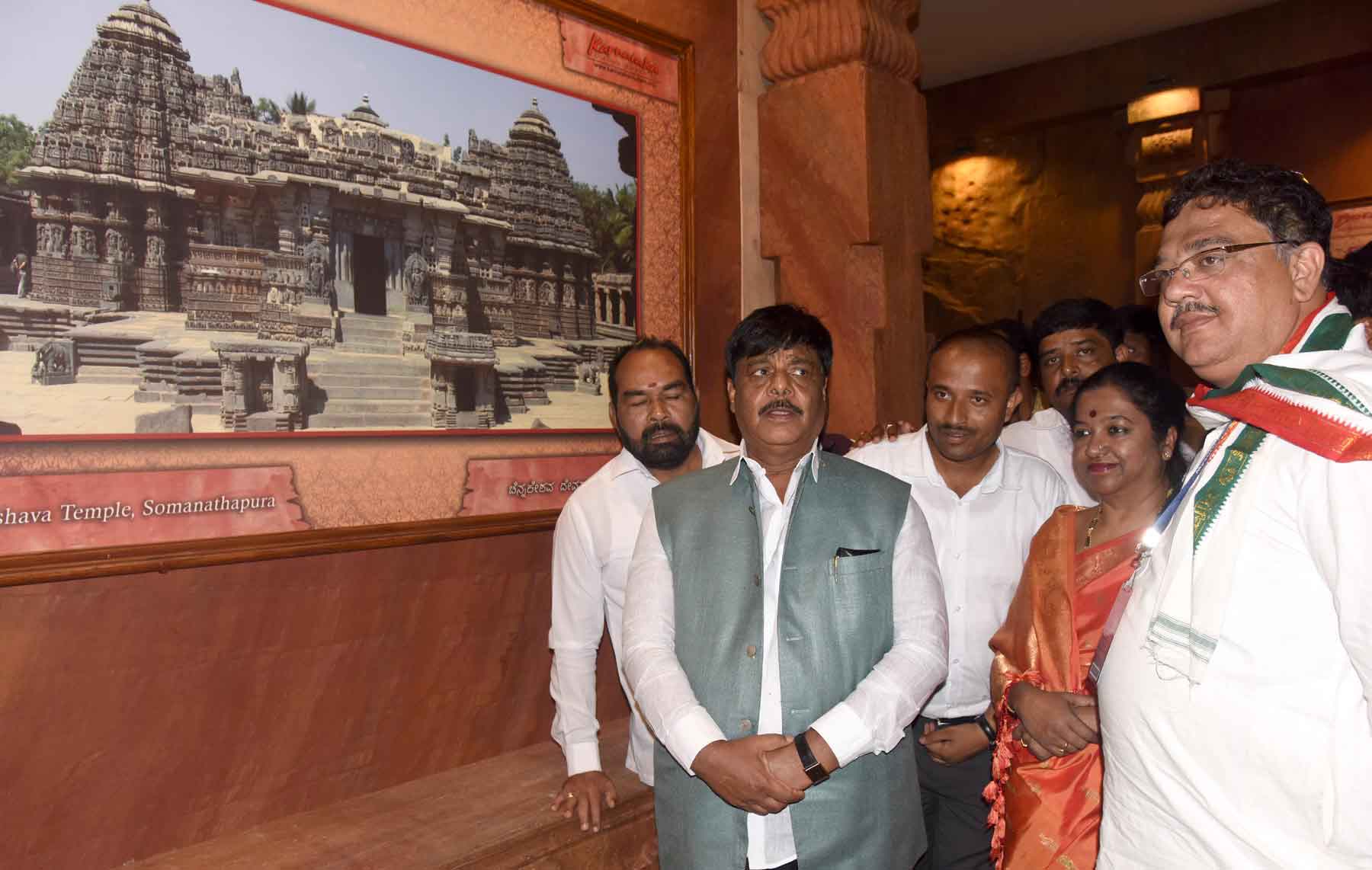 Mysuru Dasara Inaugurated By Nisar Ahmed