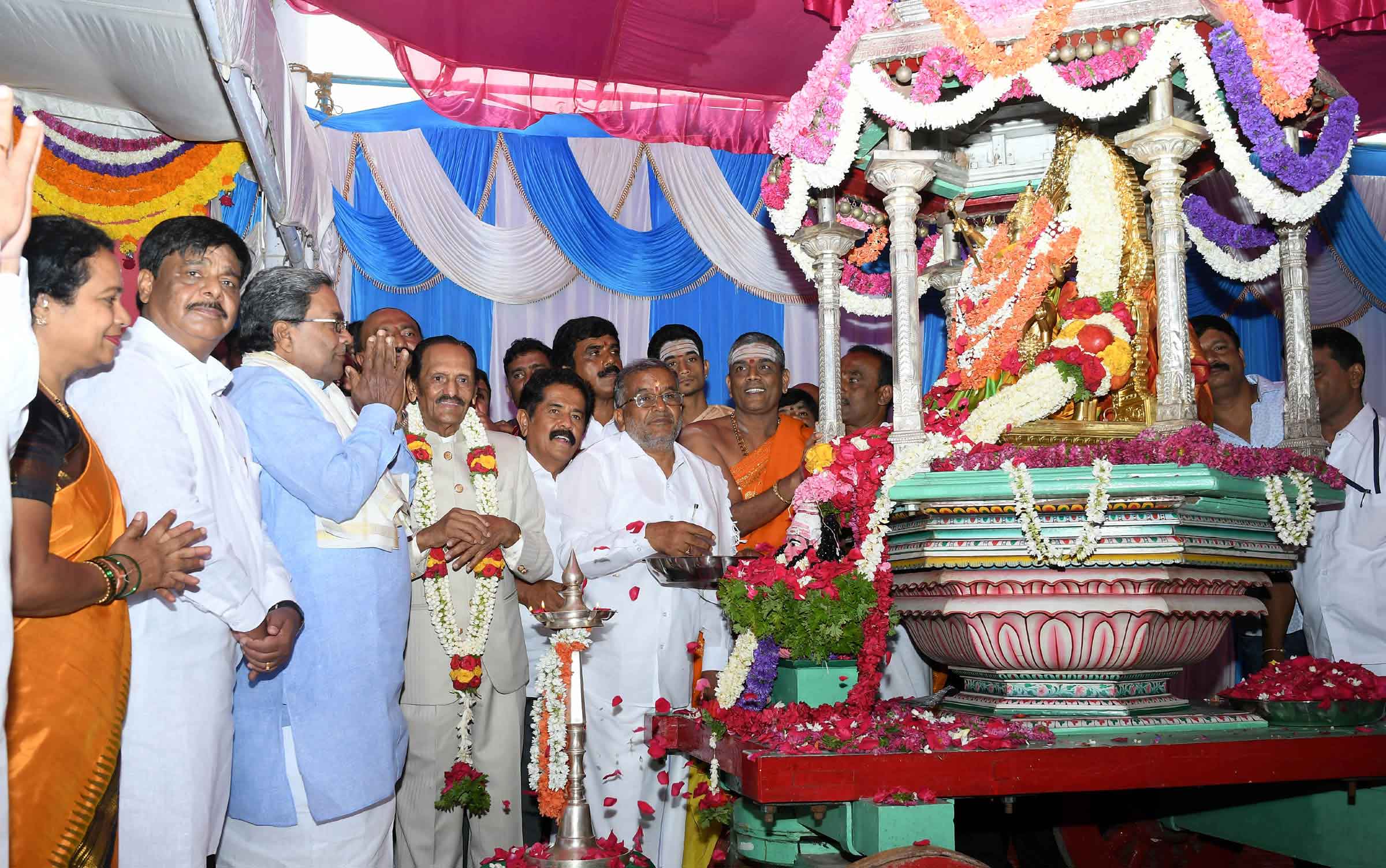 Mysuru Dasara Inaugurated By Nisar Ahmed