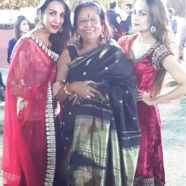 Star kids with their moms