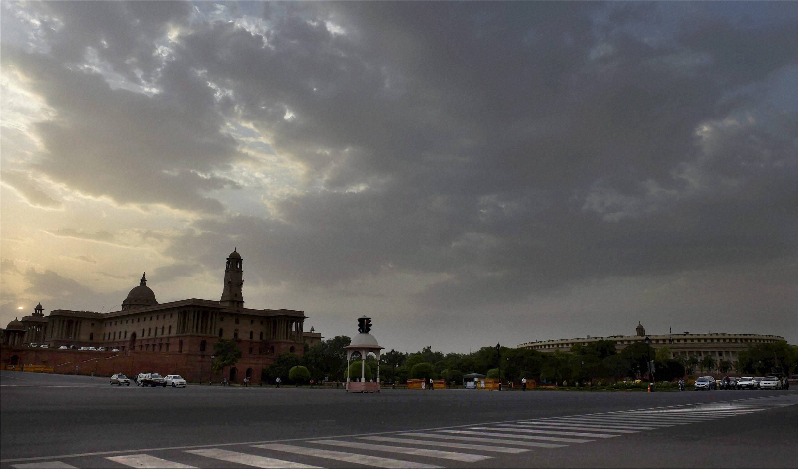 Only in India: Storm wrecks havoc in Hyderabad