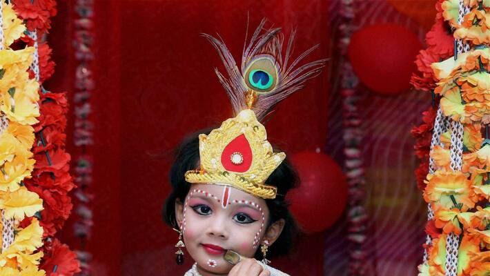 Janmashtami 2022 Janmashtami 2022 know how to dress up your baby as Krishna BDD Janmashtami 2022 Janmashtami 2022 know how to dress up your baby as Krishna BDD