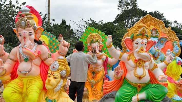 Ganesh Chathurthi: Collecting money without permission will land you in jail, here are dos and don'ts Ganesh Chathurthi: Collecting money without permission will land you in jail, here are dos and don'ts