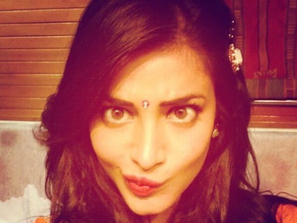 Funny selfies of Southern actress