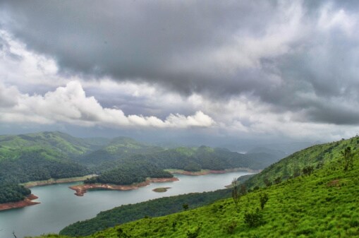 <p>এমনই একটি ছোট এলাকা হল আরিতার। অনবদ্য এই এলাকাতে কাটিয়ে নেওয়াই যায় দুই রাত্রী। </p>