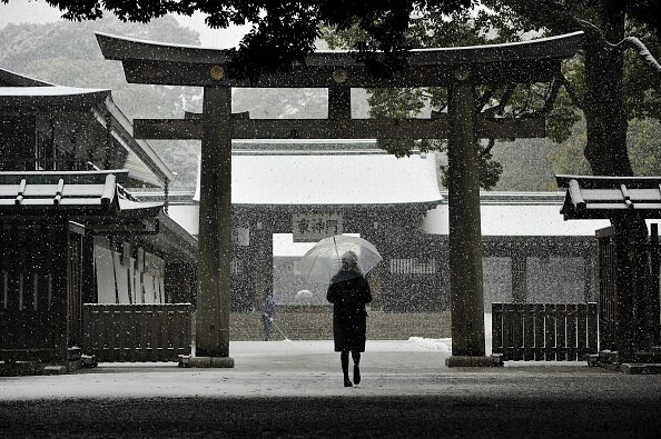 Tokyo experiences November snowfall for the first time in 54 years