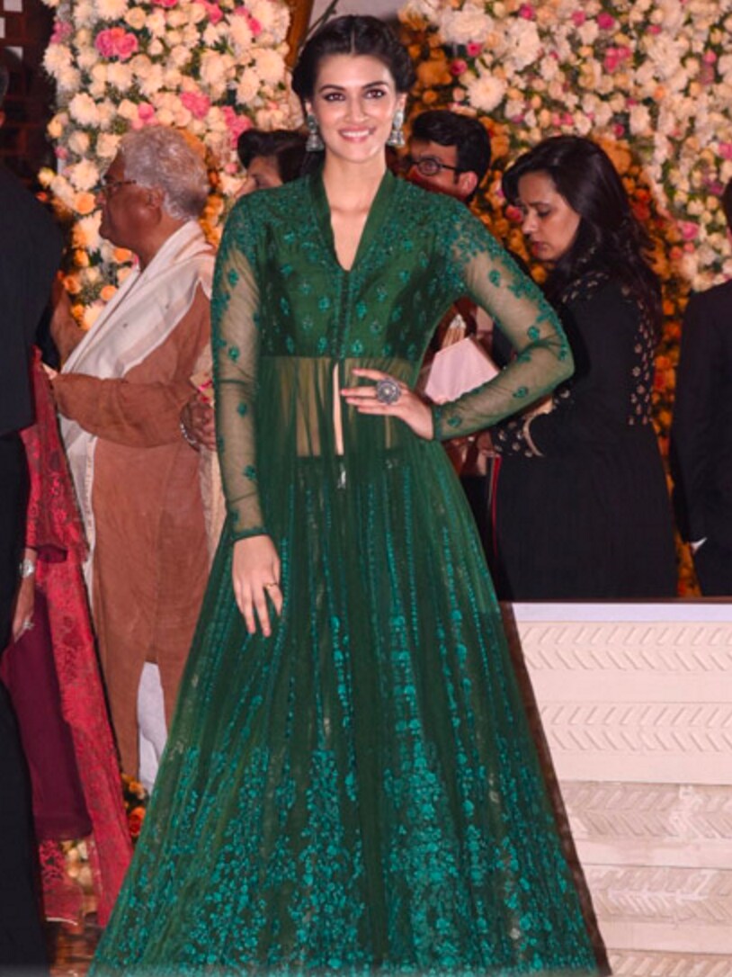 Celebs at Mukesh Ambani niece Isheta pre wedding party