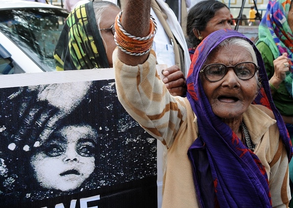 Bhopal gas tragedy still haunts people who breathe poison every day