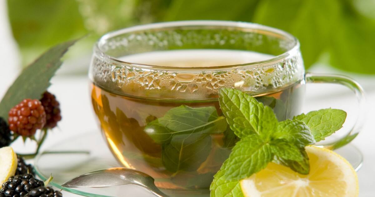 வாந்தியை கட்டுப்படுத்த எளிதான வீட்டு வைத்தியம்? வாந்தி நின்றவுடன் படுக்கலாமா?