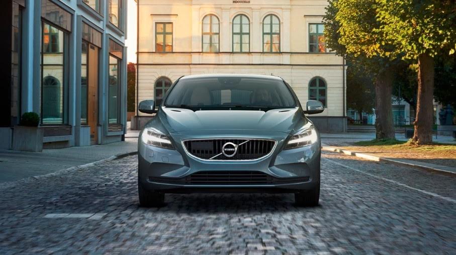 Volvo V40 and V40 Cross country