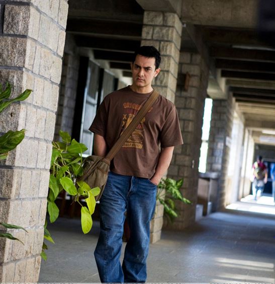 Happy Birthday Aamir Khan: Bollywood's 'Master of Disguise'