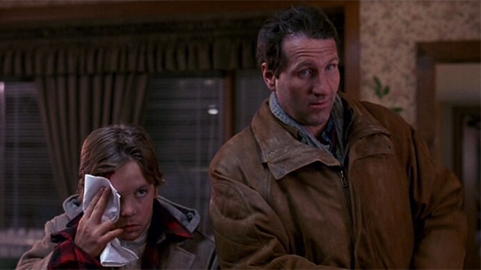 15 Happy and cheerful Christmas movies you SHOULD watch today