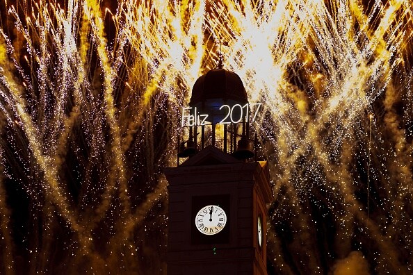 2017 New YEAR Celebrations from around the world