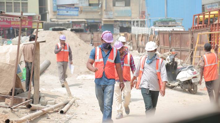Migrant workers return lead kerala construction sector to crisis Migrant workers return lead kerala construction sector to crisis