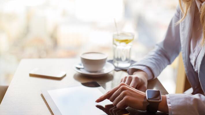 tips to women who manage both family and job tips to women who manage both family and job