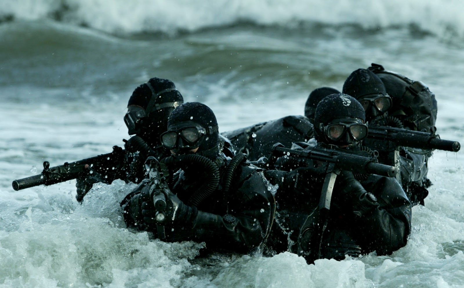 15 of the most dangerous commando units of the world