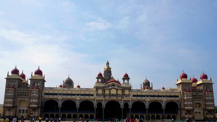 Mysuru dasara 2022 preparation begins at Palace rbj Mysuru dasara 2022 preparation begins at Palace rbj