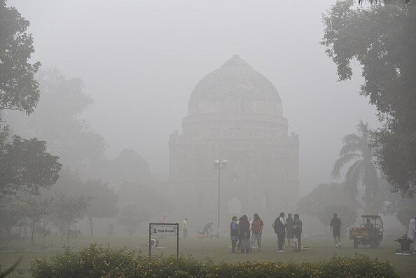 In pics Smog engulfs Delhi NCR region as pollution levels reached over 10 times the safe limit