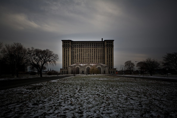 14 haunting images of abandoned places
