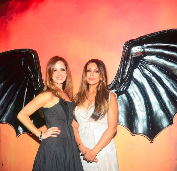 Suhana Khan, Malaika Arora turn heads at Gauri's party
